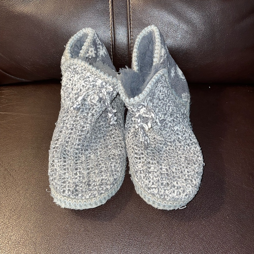 The Original MUK LUKS Women's Amira Slippers Size 10